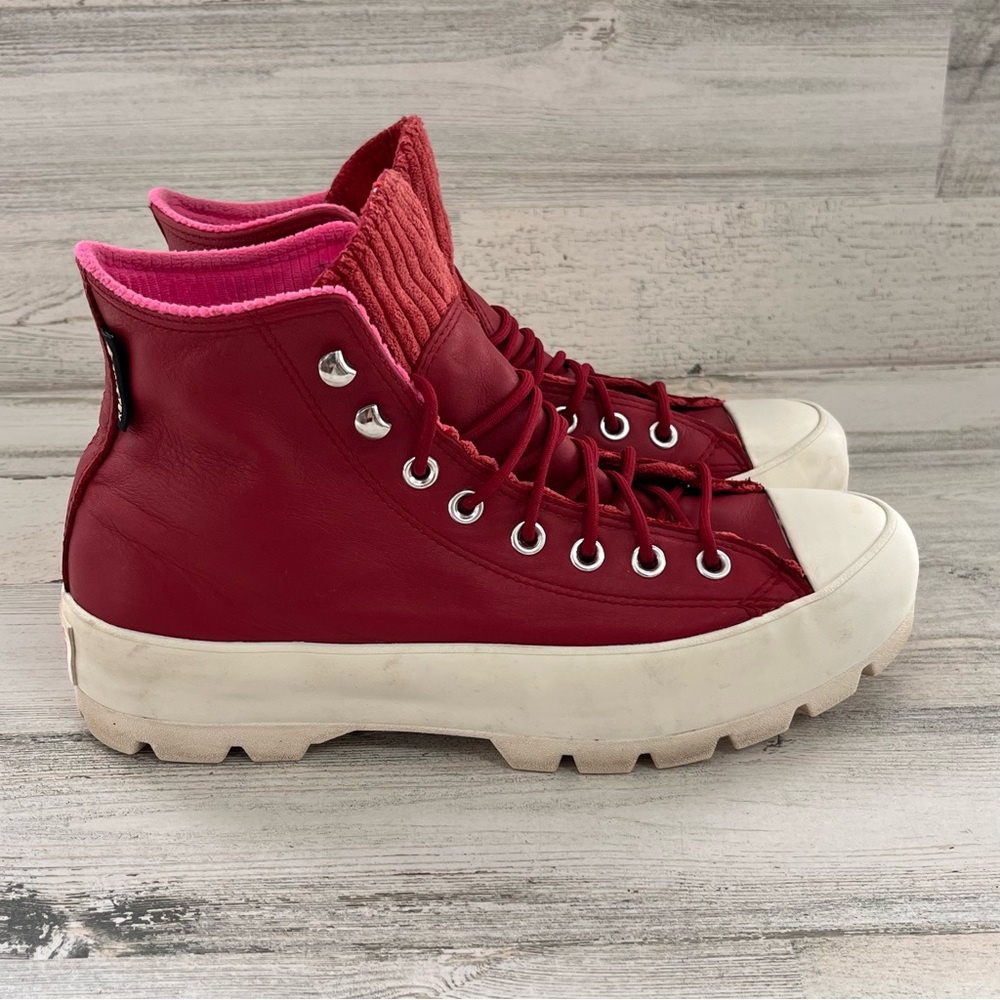 Converse CTAS Women’s Size 10.5 Lugged Leather Winter GTX  High Top Sneakers